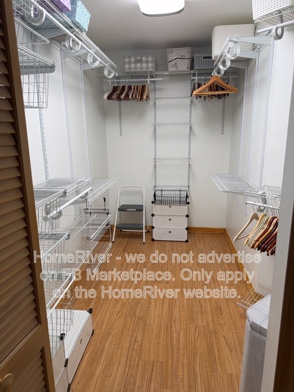 Move In Ready! -  729 ADRIANE PARK CIR, KISSIMMEE FL 34744 property image