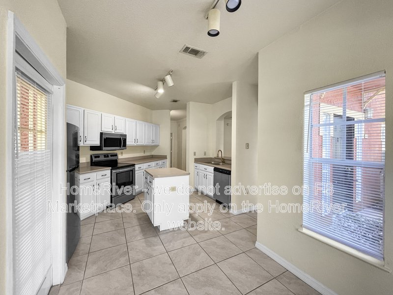 Move In Ready!130 VILLA DI ESTE TER UNIT 104 property image