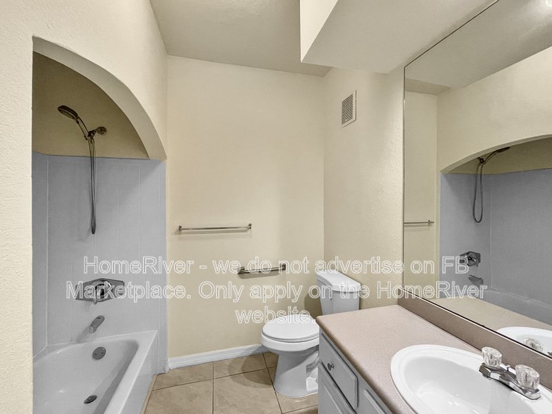 Move In Ready!130 VILLA DI ESTE TER UNIT 104 property image