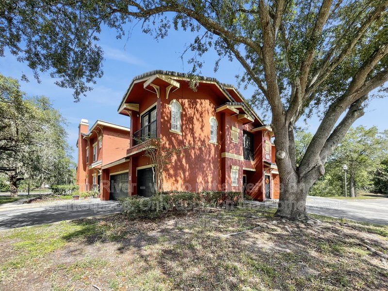 Move In Ready!130 VILLA DI ESTE TER UNIT 104 property image