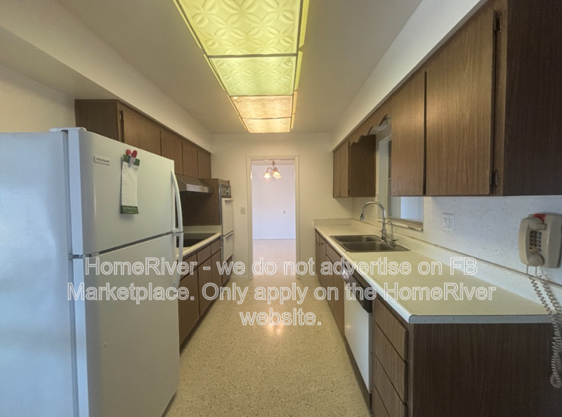 55+ Community - 1709 N PEBBLE BEACH BLVD, SUN CITY CENTER FL 33573 property image