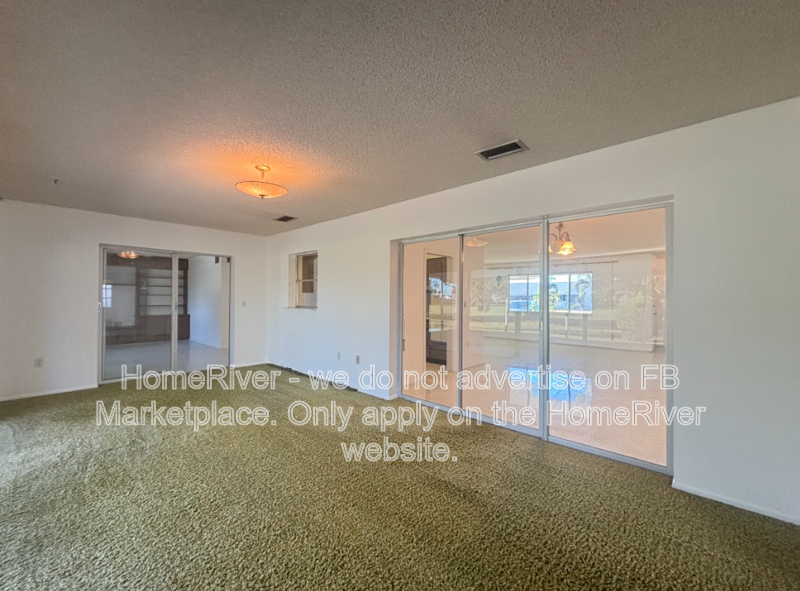 55+ Community - 1709 N PEBBLE BEACH BLVD, SUN CITY CENTER FL 33573 property image