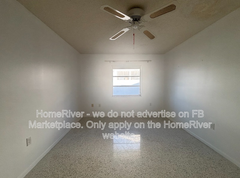 55+ Community - 1709 N PEBBLE BEACH BLVD, SUN CITY CENTER FL 33573 property image