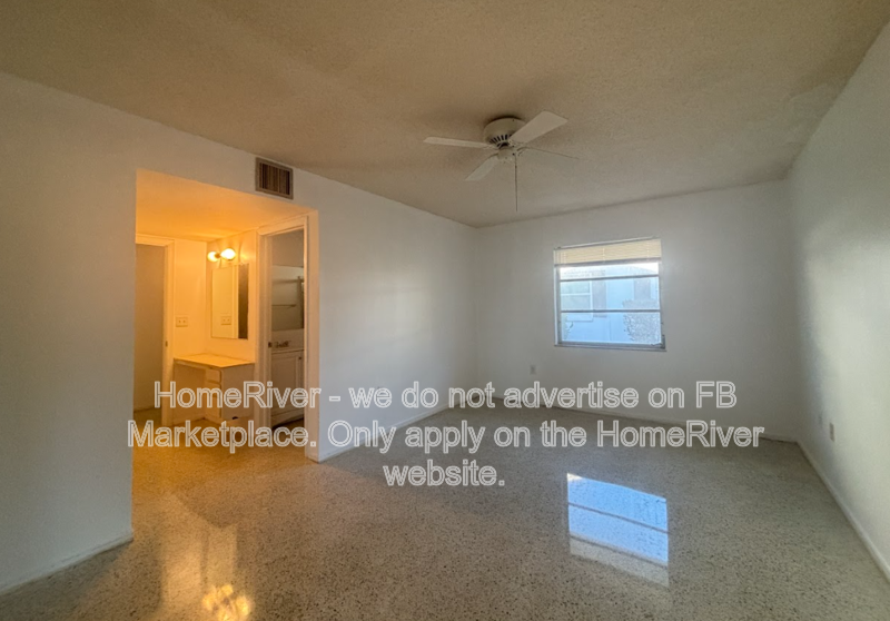 55+ Community - 1709 N PEBBLE BEACH BLVD, SUN CITY CENTER FL 33573 property image