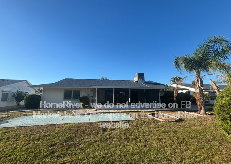 55+ Community - 1709 N PEBBLE BEACH BLVD, SUN CITY CENTER FL 33573 property image