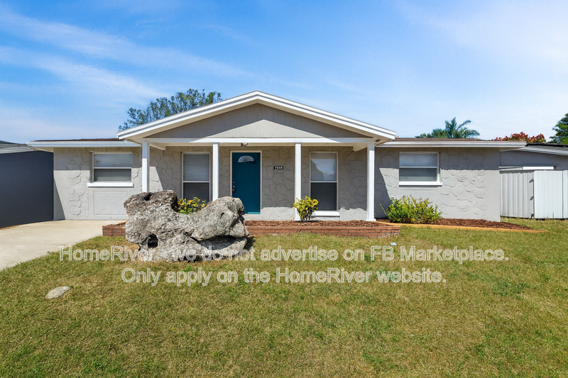 Available Now! 2844 Homewood St, Clearwater FL 33759 property image