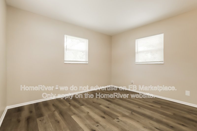 Available Now! 779 Lynndale Dr N, St Petersburg FL 33703 property image