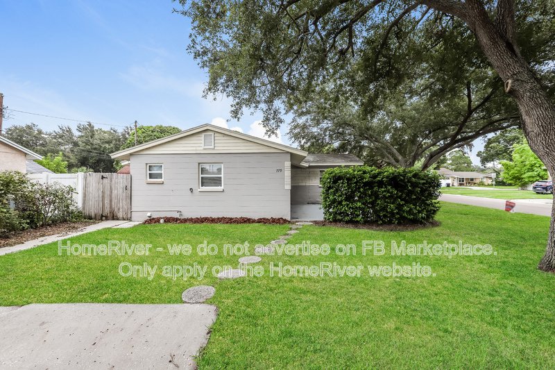 Available Now! 779 Lynndale Dr N, St Petersburg FL 33703 property image