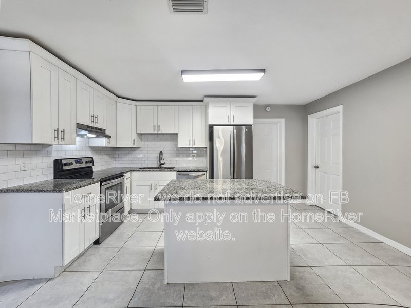 Amazing 3 bedroom 1 bath home! property image