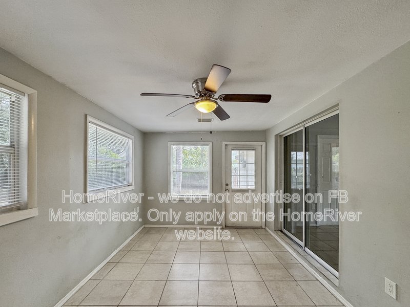 Available Now! 5313 MURDOCK AVE, SARASOTA FL 34231 property image