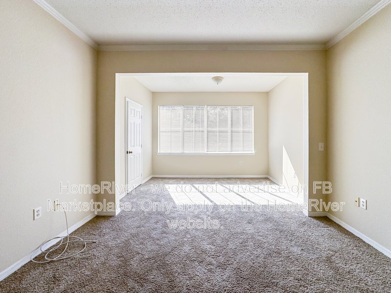 Move in Ready! 18001 Richmond Place Dr Apt 822 property image