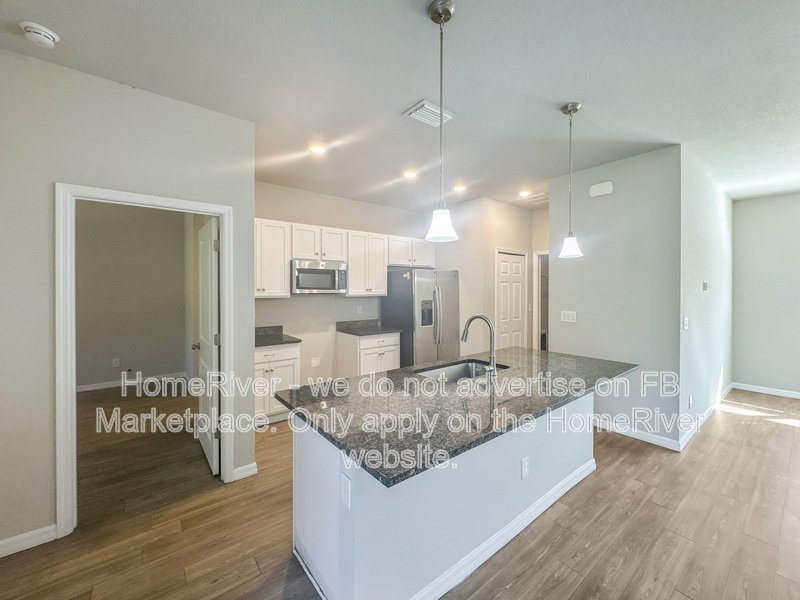 Move In Ready! - 431 Venango St Port Charlotte , FL 33954 property image