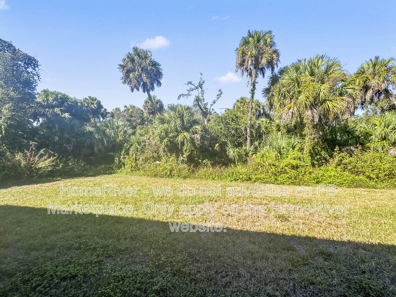 Move In Ready! - 431 Venango St Port Charlotte , FL 33954 property image