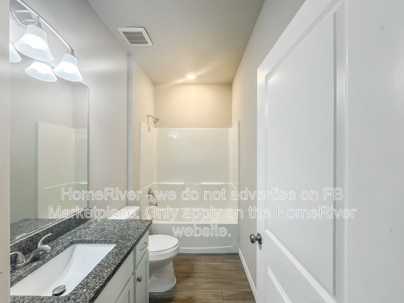 Move In Ready! - 431 Venango St Port Charlotte , FL 33954 property image