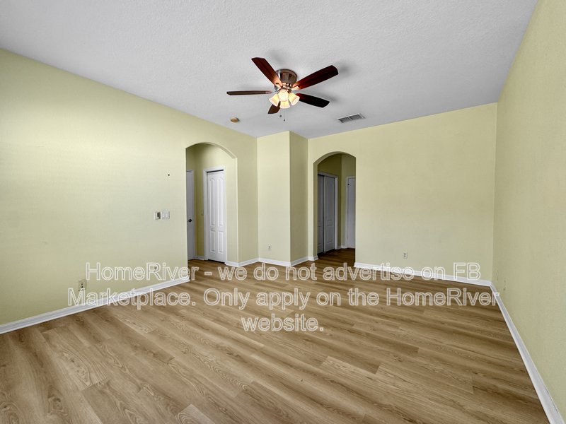 Move In Ready! - 20766 GREAT LAUREL AVE, TAMPA FL 33647 property image