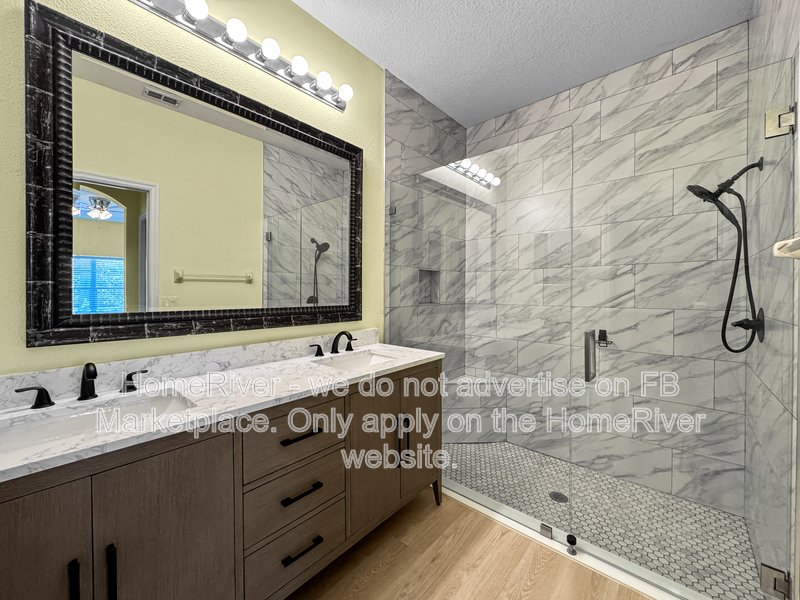 Move In Ready! - 20766 GREAT LAUREL AVE, TAMPA FL 33647 property image