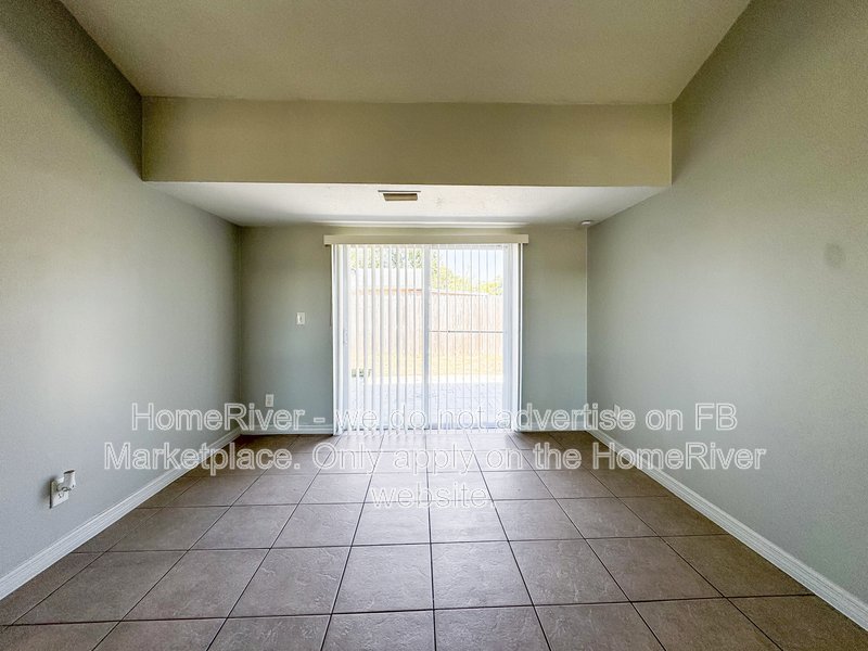 Apply Now!! Pet Friendly! property image