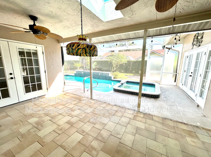 Move In Ready! - 4959 SOUTHERN WOOD DR, SARASOTA FL 34241 property image