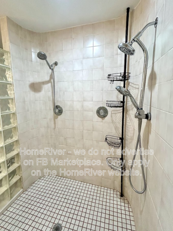 Move In Ready! - 4959 SOUTHERN WOOD DR, SARASOTA FL 34241 property image