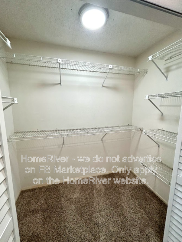 Move In Ready! - 4959 SOUTHERN WOOD DR, SARASOTA FL 34241 property image