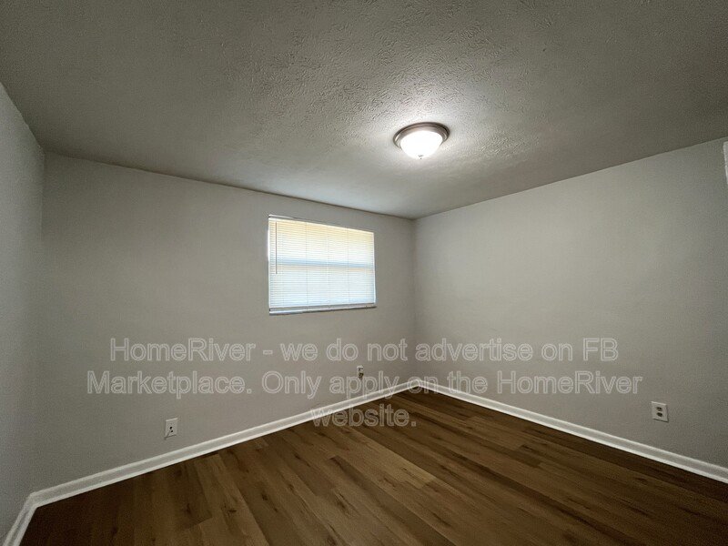 Now Available - 1503 E 139th Ave Apt B property image