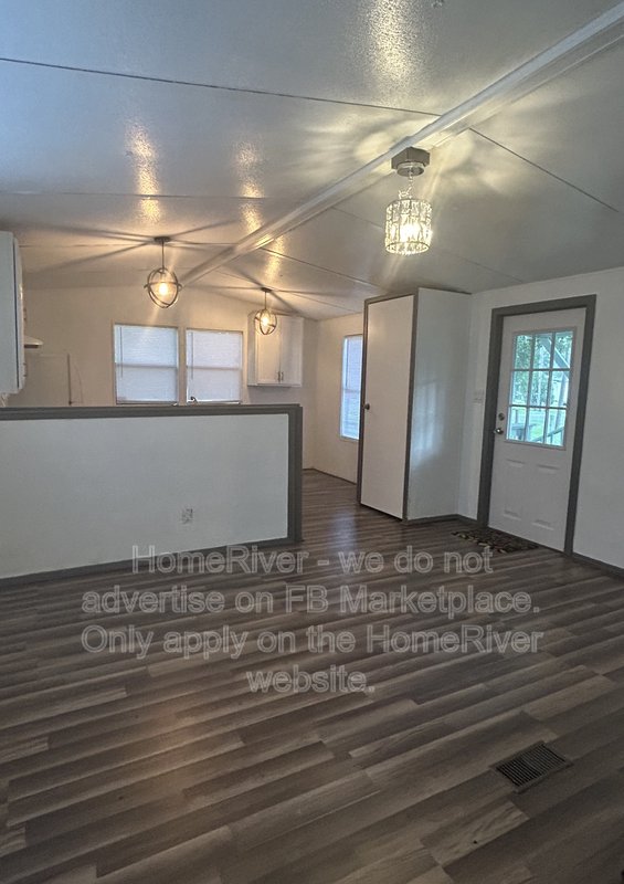 Apply Now!!!- 14750 SE 48th Ct Summerfield, FL 34491 property image