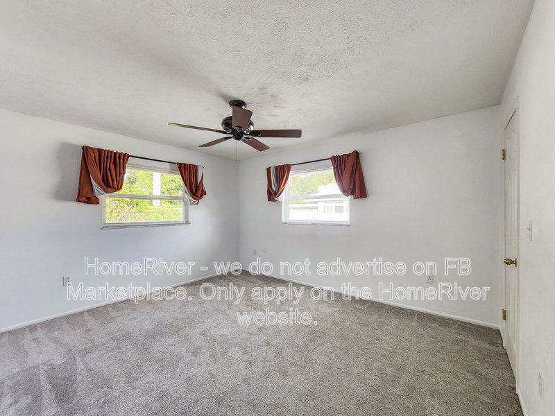 Move In Ready! - 1838 Brookhaven Dr, Sarasota FL 34239 property image