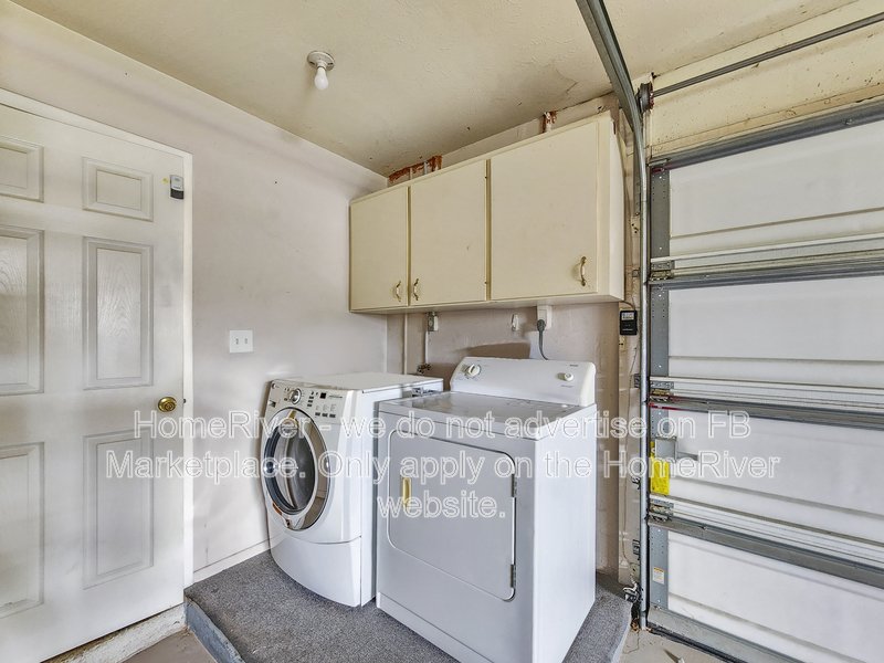 Move In Ready! - 1838 Brookhaven Dr, Sarasota FL 34239 property image