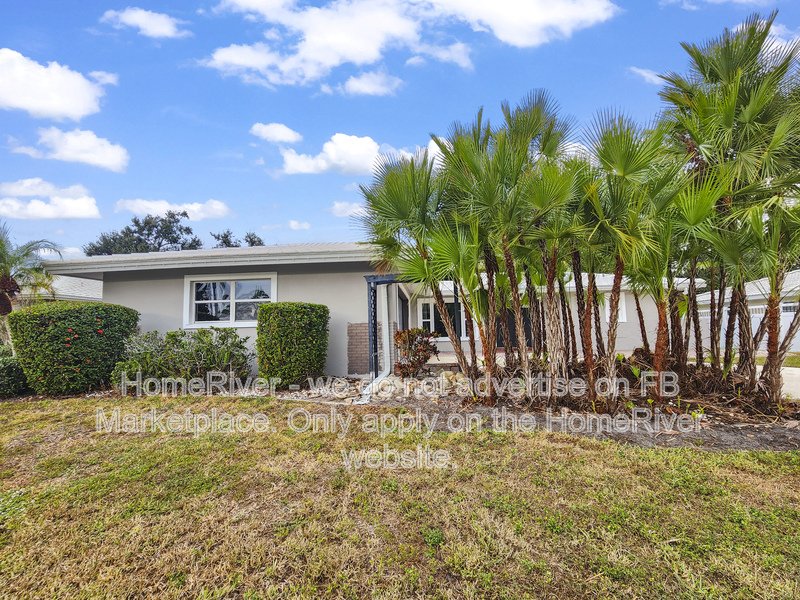 Move In Ready! - 1838 Brookhaven Dr, Sarasota FL 34239 property image