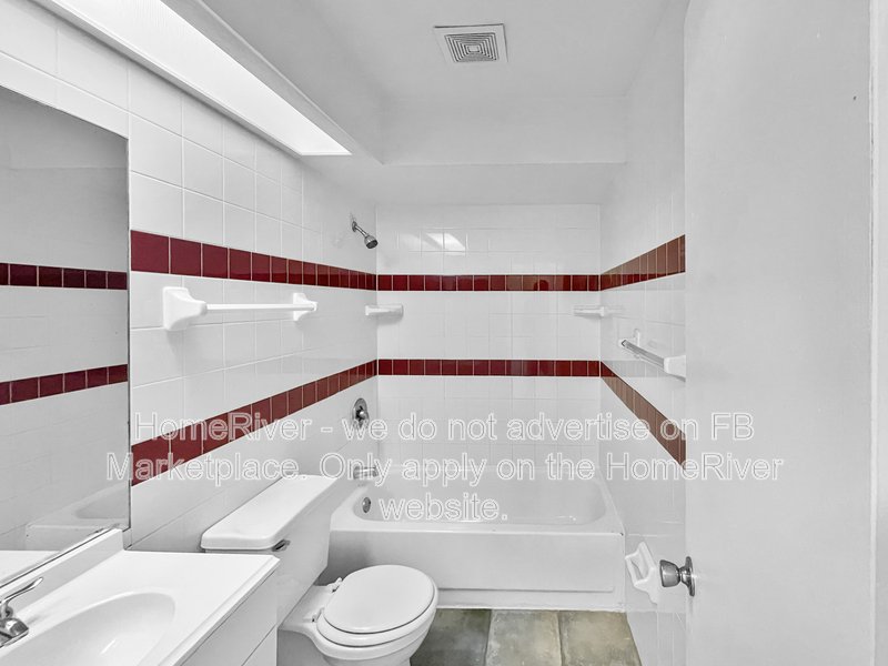 Move In Ready! - 4132 Corsair Ave in Kissimmee, FL 34741 property image