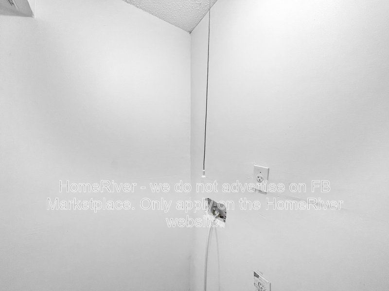 Move In Ready! - 4132 Corsair Ave in Kissimmee, FL 34741 property image