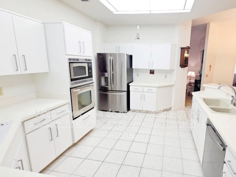 Available Now - 38 Greentree St property image