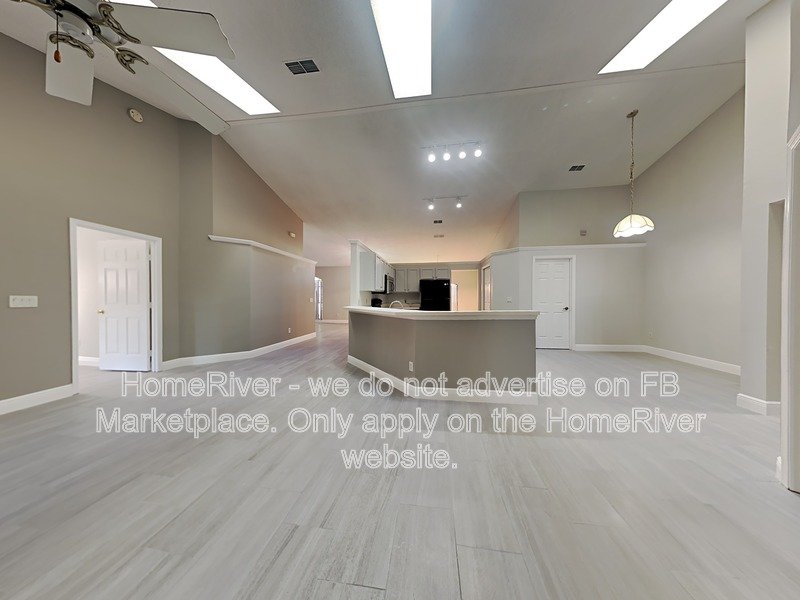 Apply Now! 12720 Forestedge Circle property image