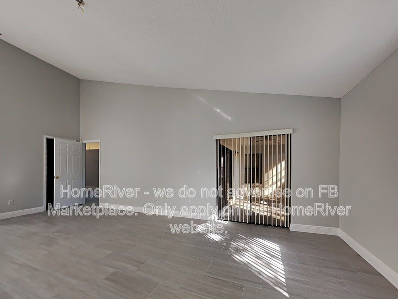 Apply Now! 12720 Forestedge Circle property image