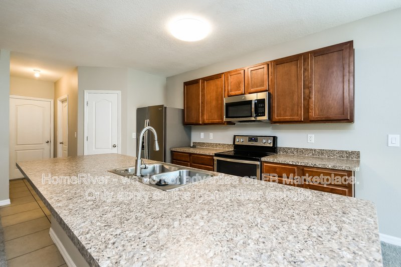 Available Now! Pet Friendly!!! property image