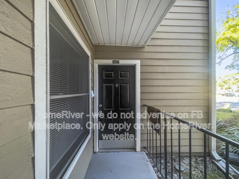 Move In Ready!-4716 Walden Cir Unit 1617 Orlando FL 32811 property image