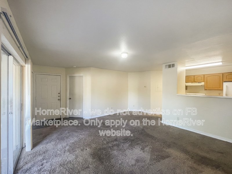 Move In Ready!-4716 Walden Cir Unit 1617 Orlando FL 32811 property image