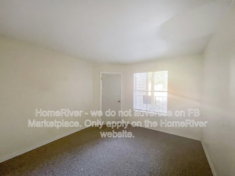 Move In Ready!-4716 Walden Cir Unit 1617 Orlando FL 32811 property image