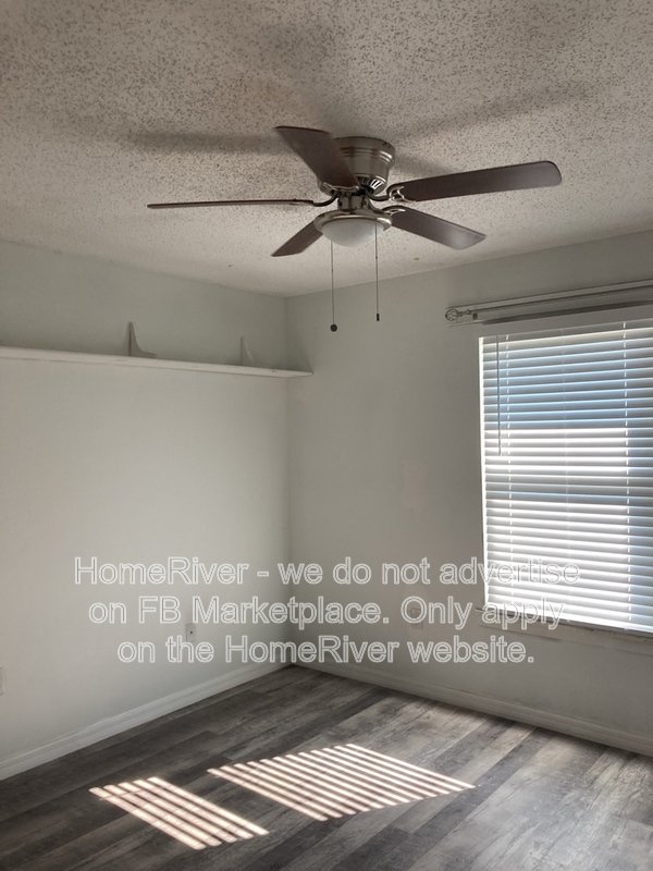 Move In Ready! - 9911 46TH AVE W UNIT A, BRADENTON FL 34210 property image