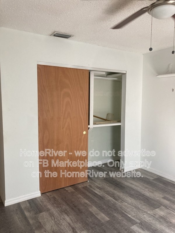Move In Ready! - 9911 46TH AVE W UNIT A, BRADENTON FL 34210 property image