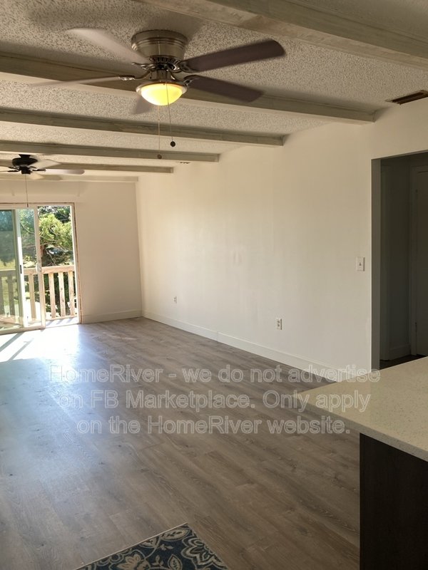 Move In Ready! - 9911 46TH AVE W UNIT B, BRADENTON FL 34210 property image