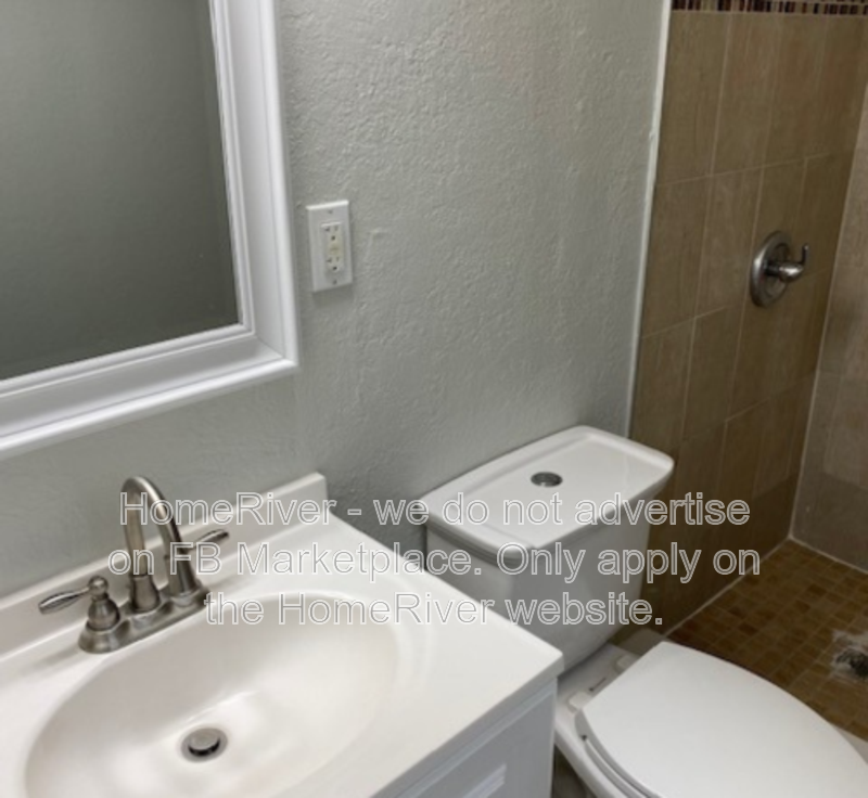 Available Now! Amazing 3 bedroom, 2 bath home! property image