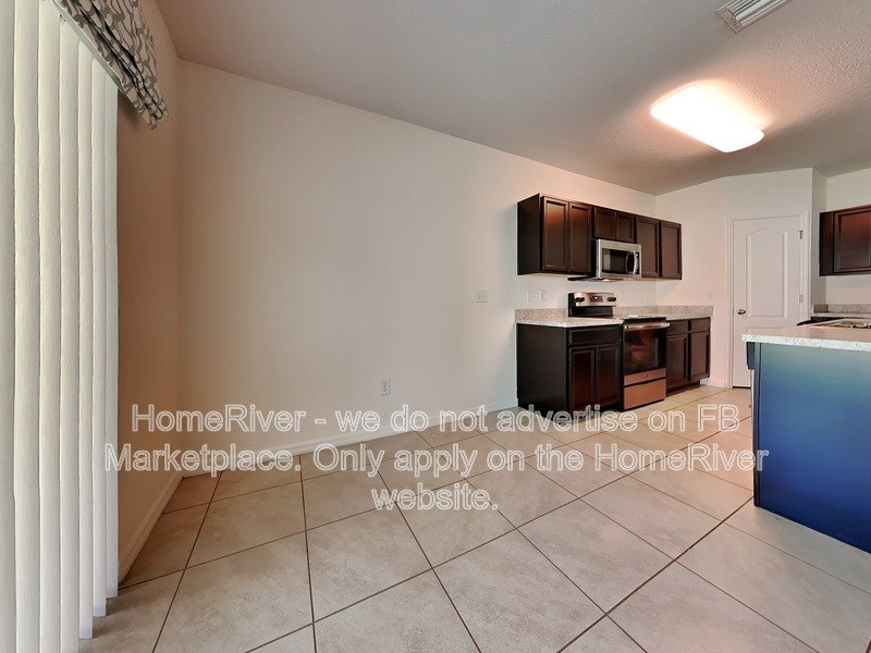 Coming Soon! - 10113 CANDLEBERRY WOODS LN GIBSONTON FL 33534 property image