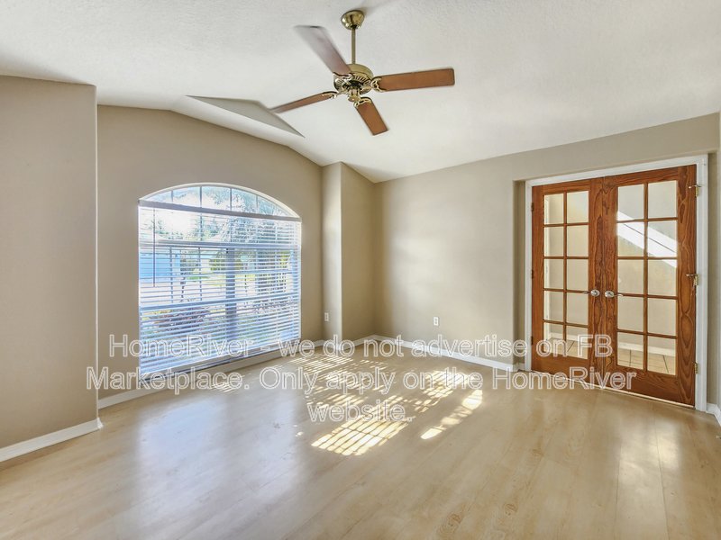 Available Now - 10434 Lightner Bridge Dr, Tampa property image