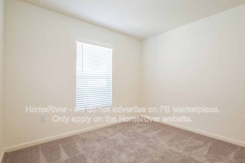 Available Now! Amazing 3 bedroom, 2 bathroom home! property image