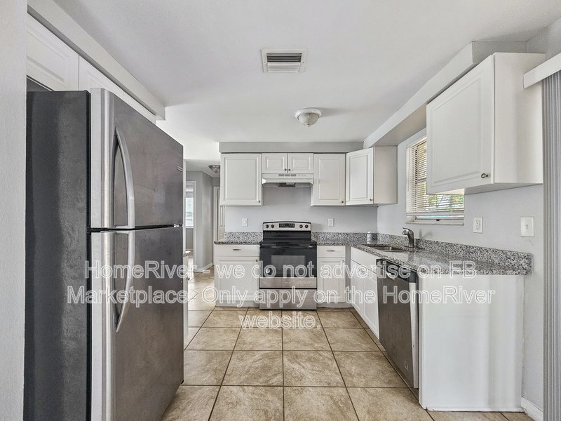 Available Now! Apply Now! property image