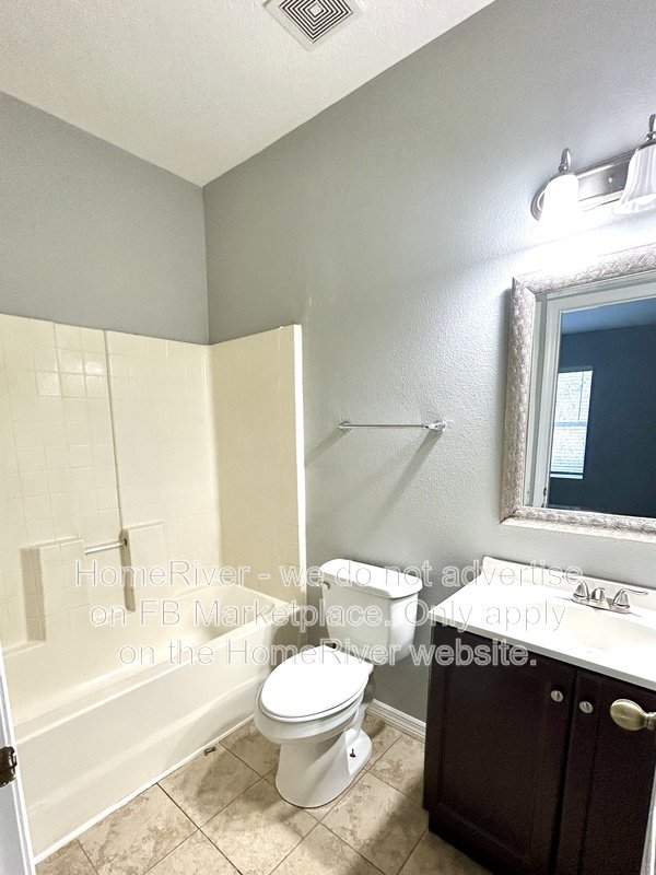 Do Not Miss Out! - 5813 Fishhawk Ridge Dr Lithia, FL 33547 property image