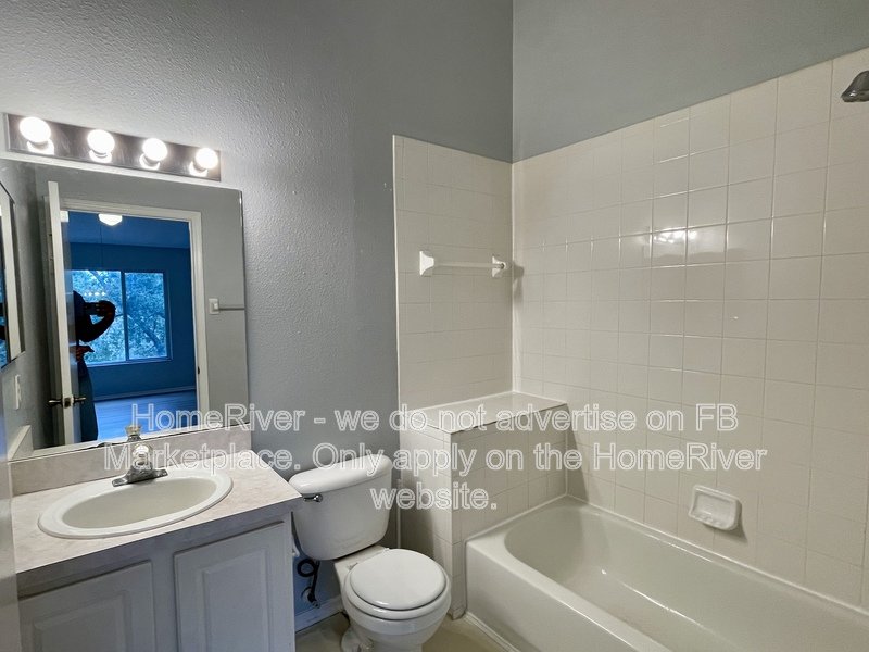 Available Now - 8546 Hunters Key Cir property image