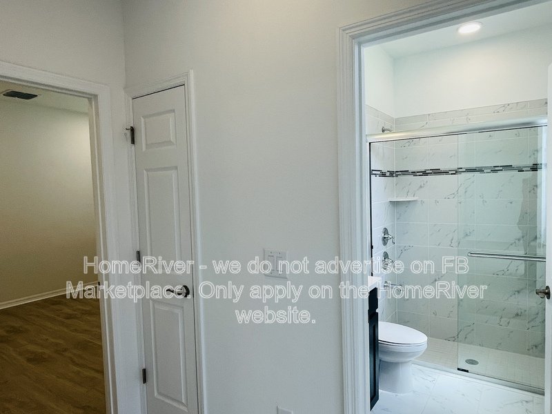 Move In Ready! - 10701 New Morning Dr Tampa, FL 33647 property image