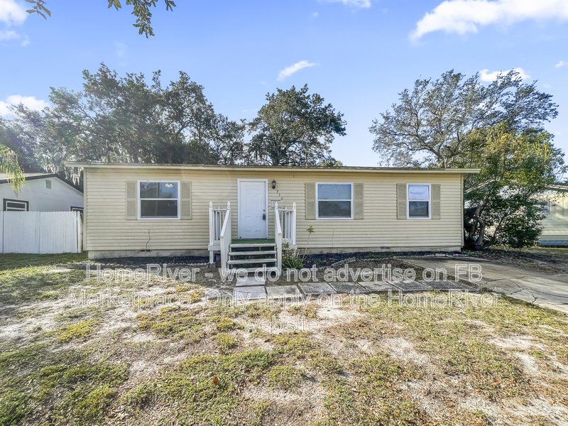 Available Now! Amazing 3 bedroom, 2 bath home! property image